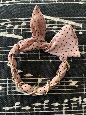 Pink polka dot bow accessory
